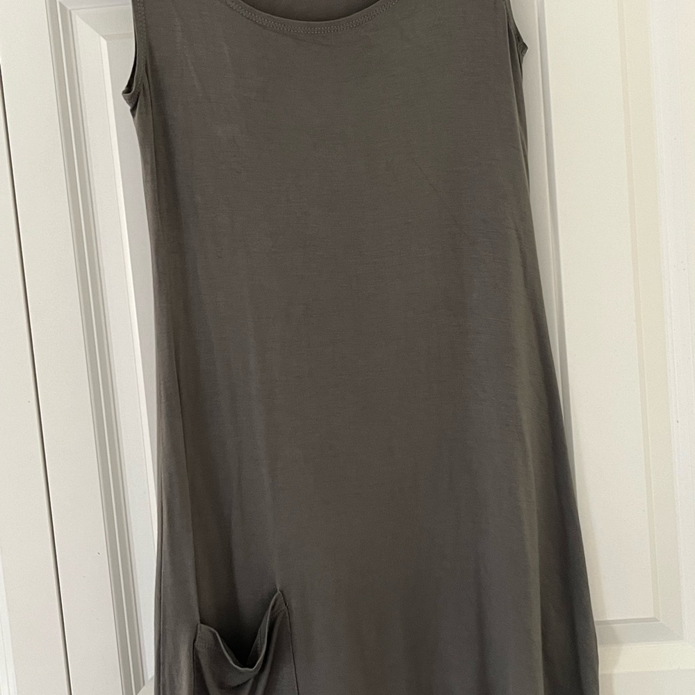 Logo Tank tunics - Picture 2 of 16